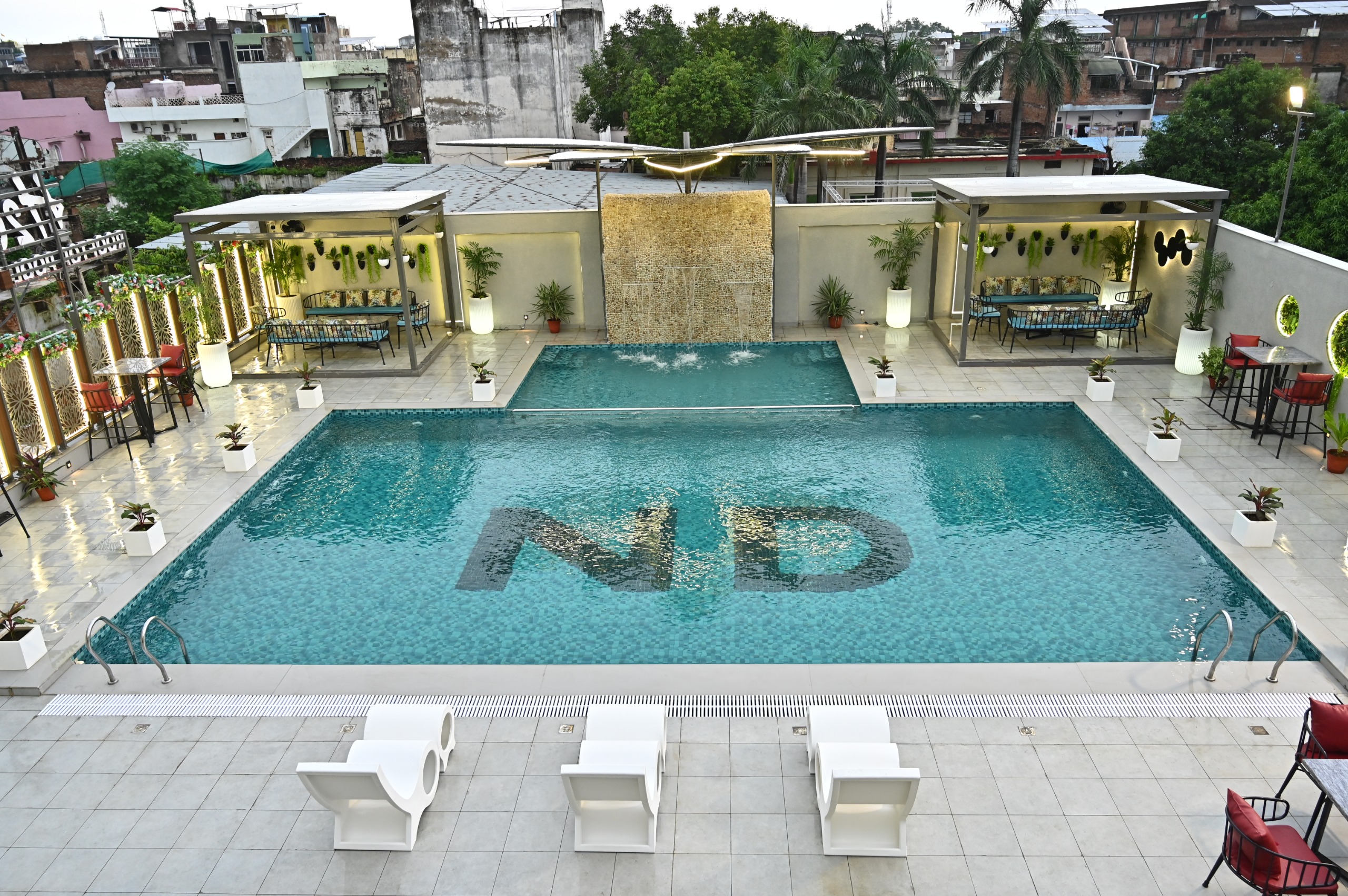 H2O Rooftop View